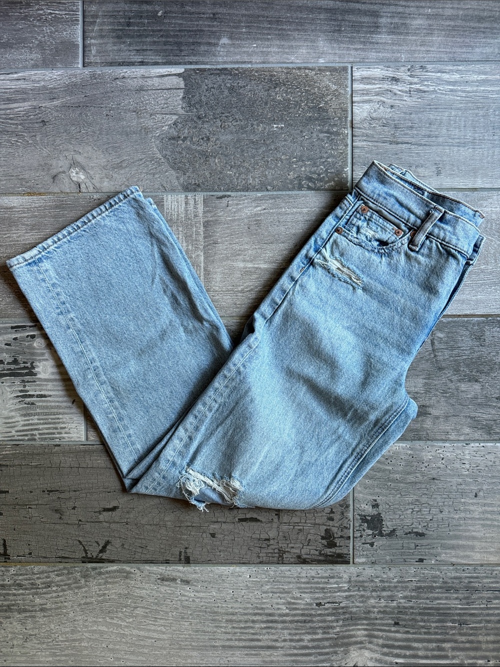 American Eagle Outfitters Straight-Leg Jeans